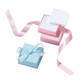 Bracelet d'identité figaro pour enfants or blanc 750/ 18 ct, avec plaquette rectangulaire longue, coeur découpé