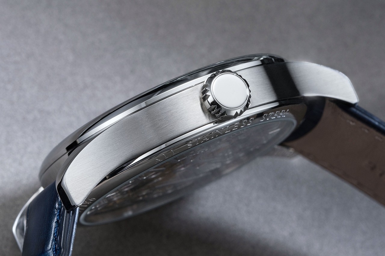 Aerowatch Renaissance Cobweb Skeleton Bleu