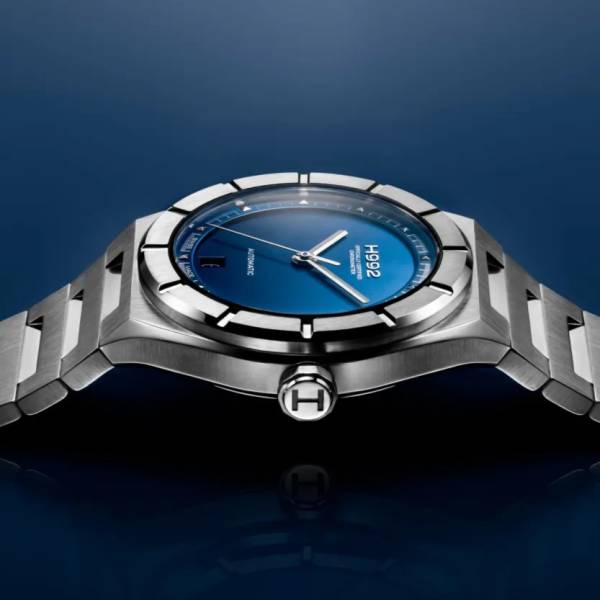Montre H992 H2 Blue + Silver M, cadran bleu, acier.