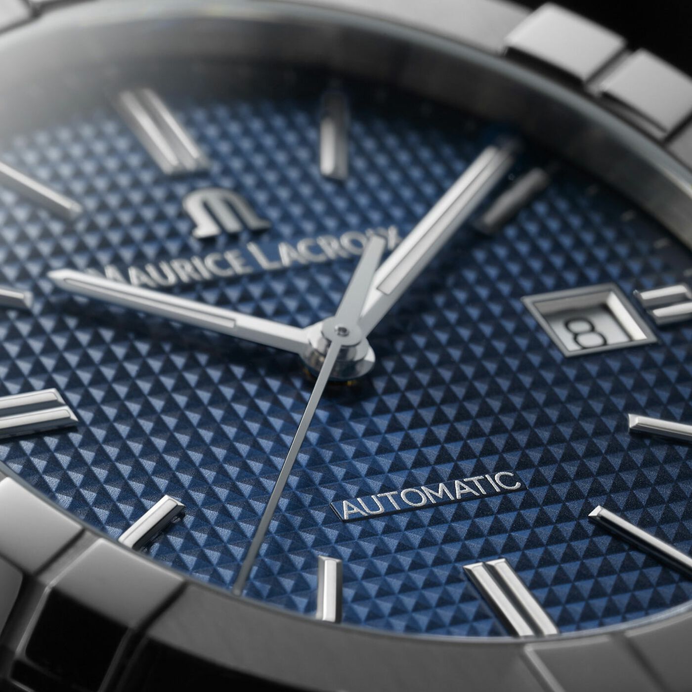 Maurice Lacroix AIKON Auto Date 42mm – Image 3