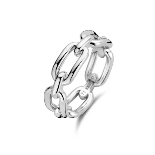 Bague chaînon argentée élégante.