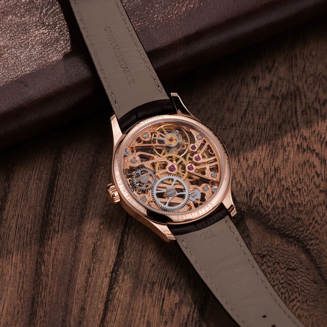 Montre Aerowatch Renaissance Classic Skeleton or rose