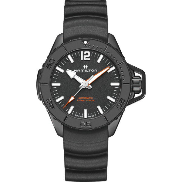 Montre Hamilton Frogman 46mm, cadran noir, bracelet noir.